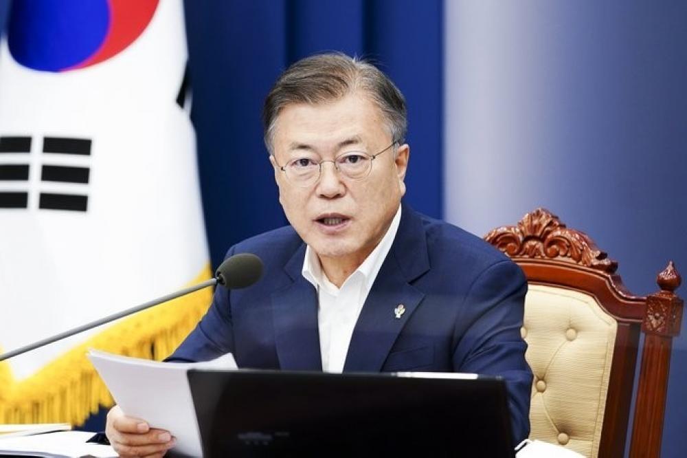 The Weekend Leader - Moon urges co-prosperity with N.Korea after cross-border hotlines restored